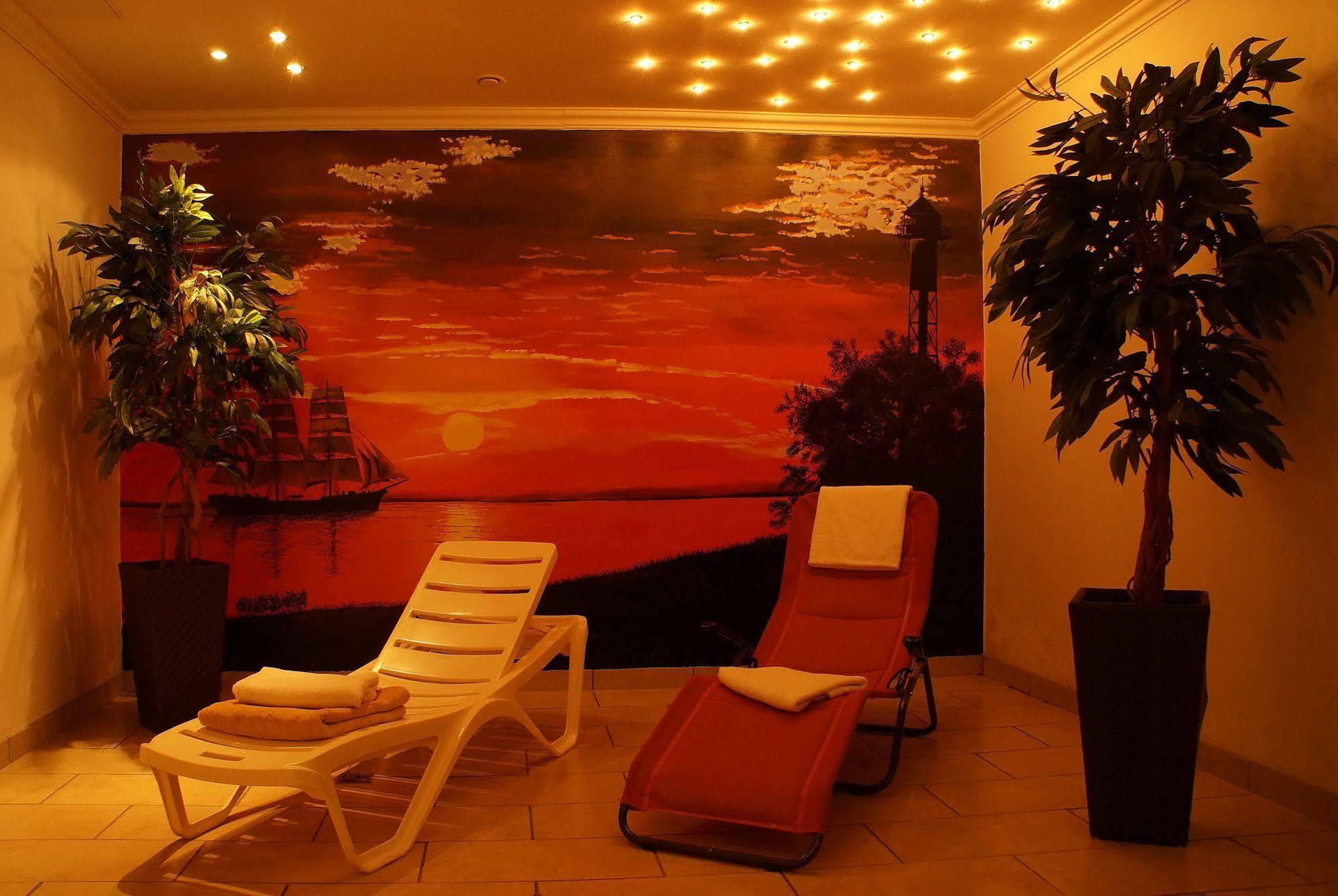 Hotel Harlesiel Esterno foto